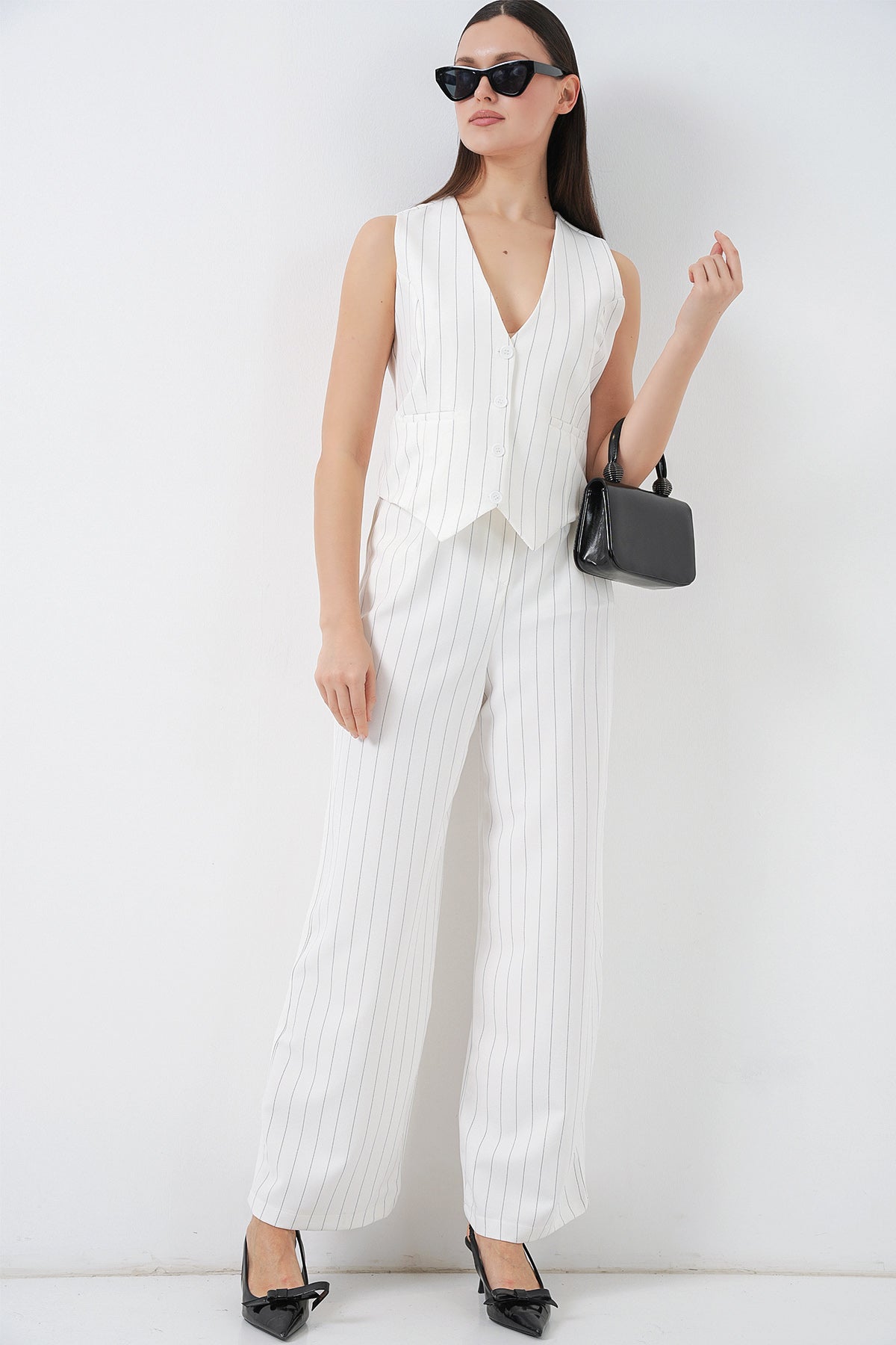 White Women Top and Bottom Set