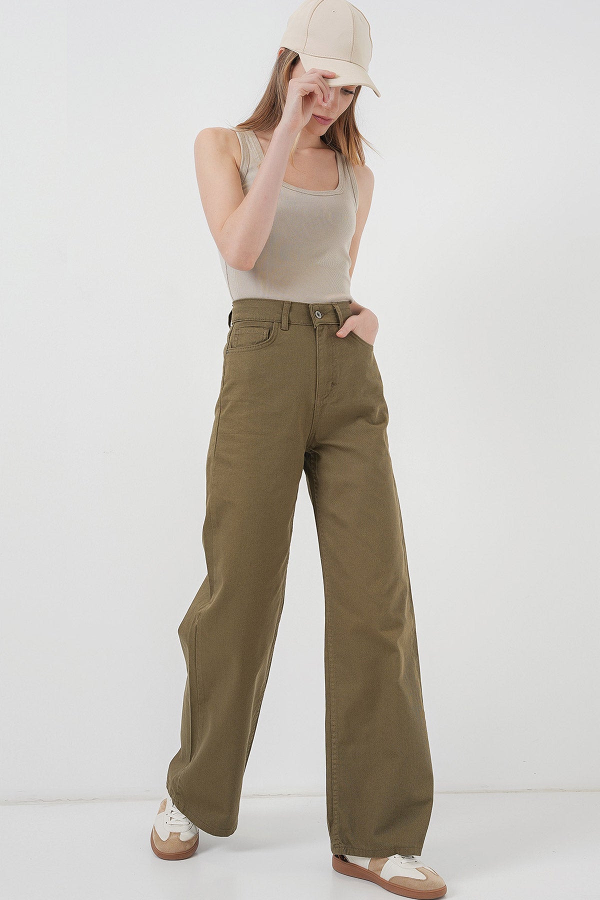 Khaki Women Pants