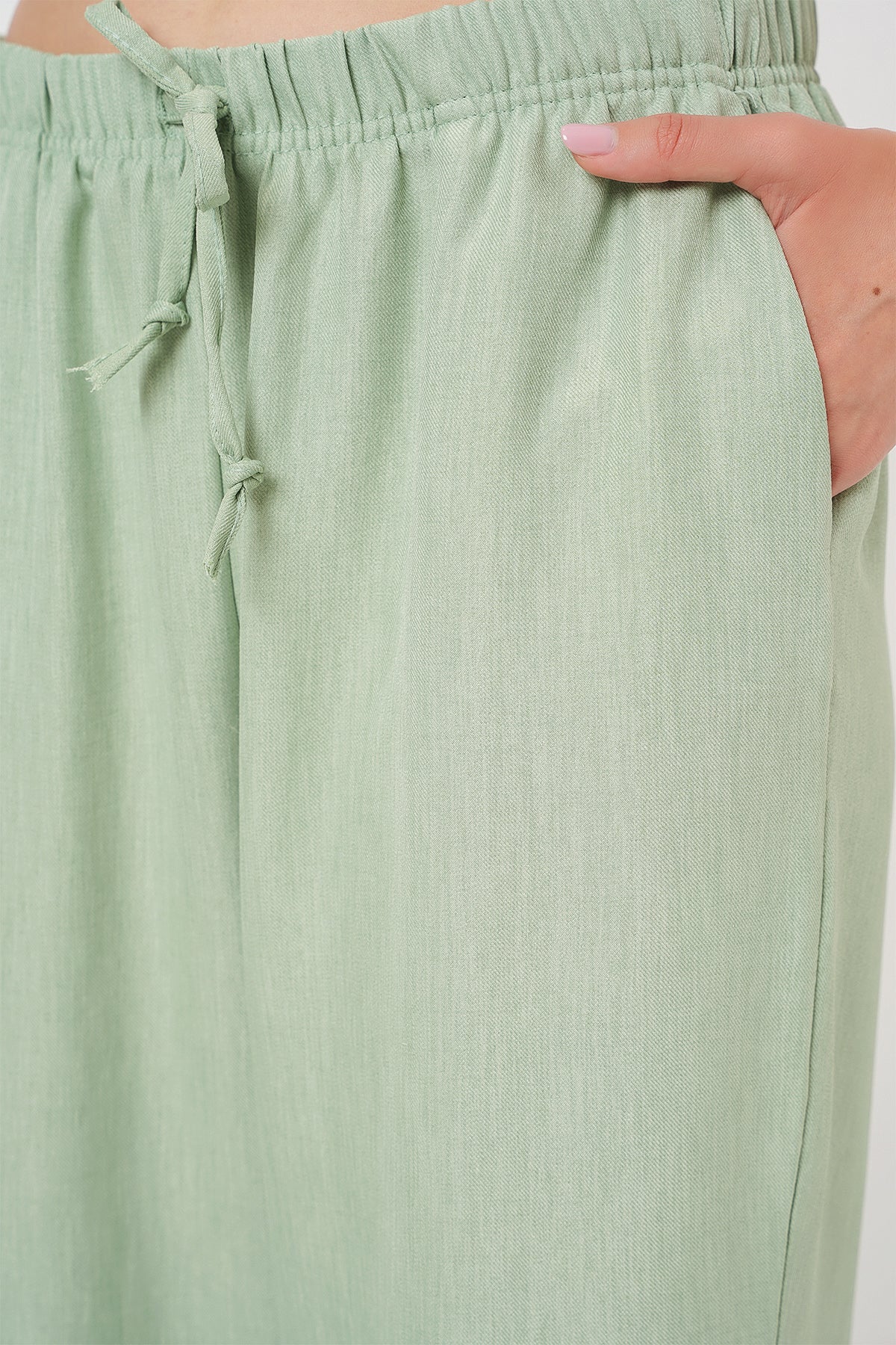 Green Women Pants