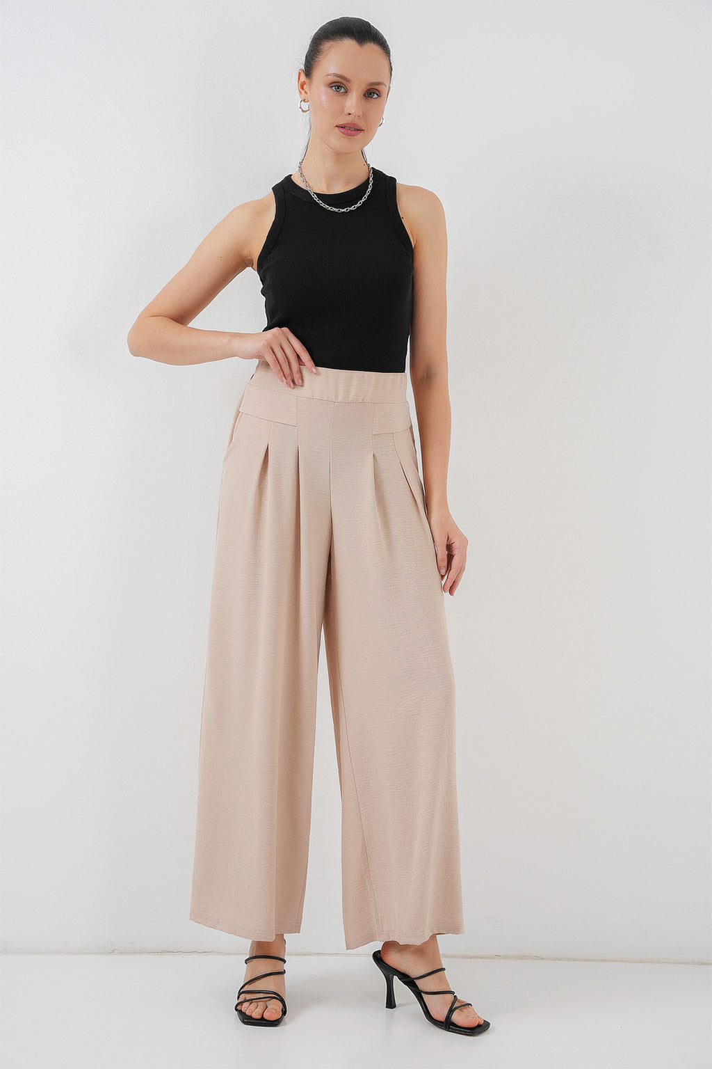 Cream Women Pants